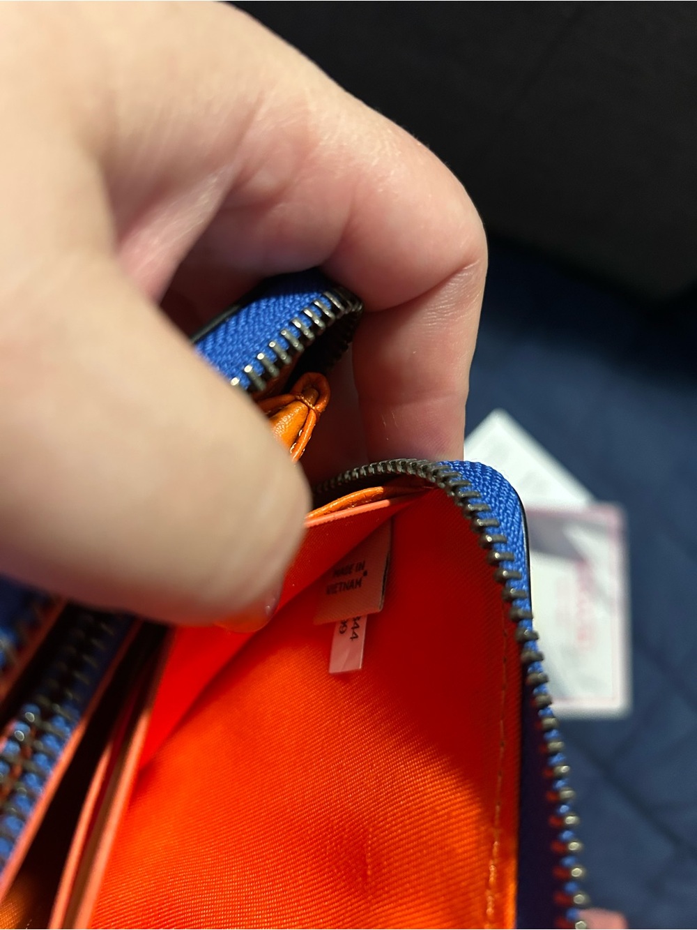 Coach Knicks zip around wallet NEW - Picture 7 of 8